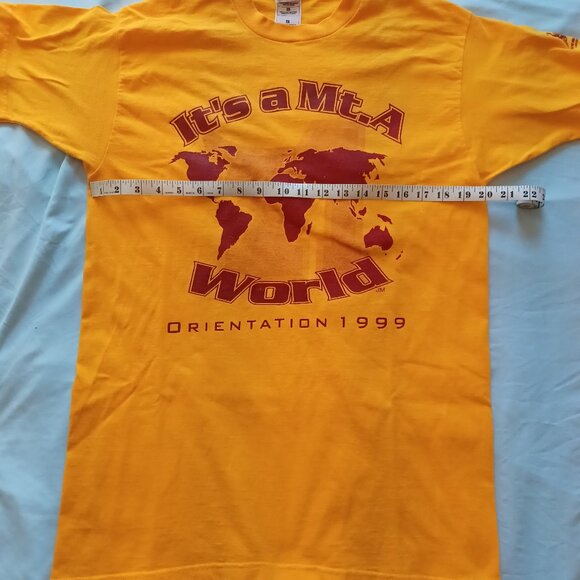 Vintage Y2K Mount Allison University "It's A Mt. A World" T-Shirt Adult Large - Picture 11 of 12